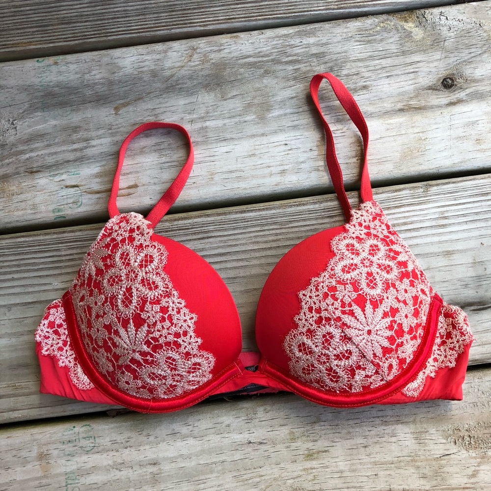 Victoria’s Secret Red Lace Floral Push Up Bra